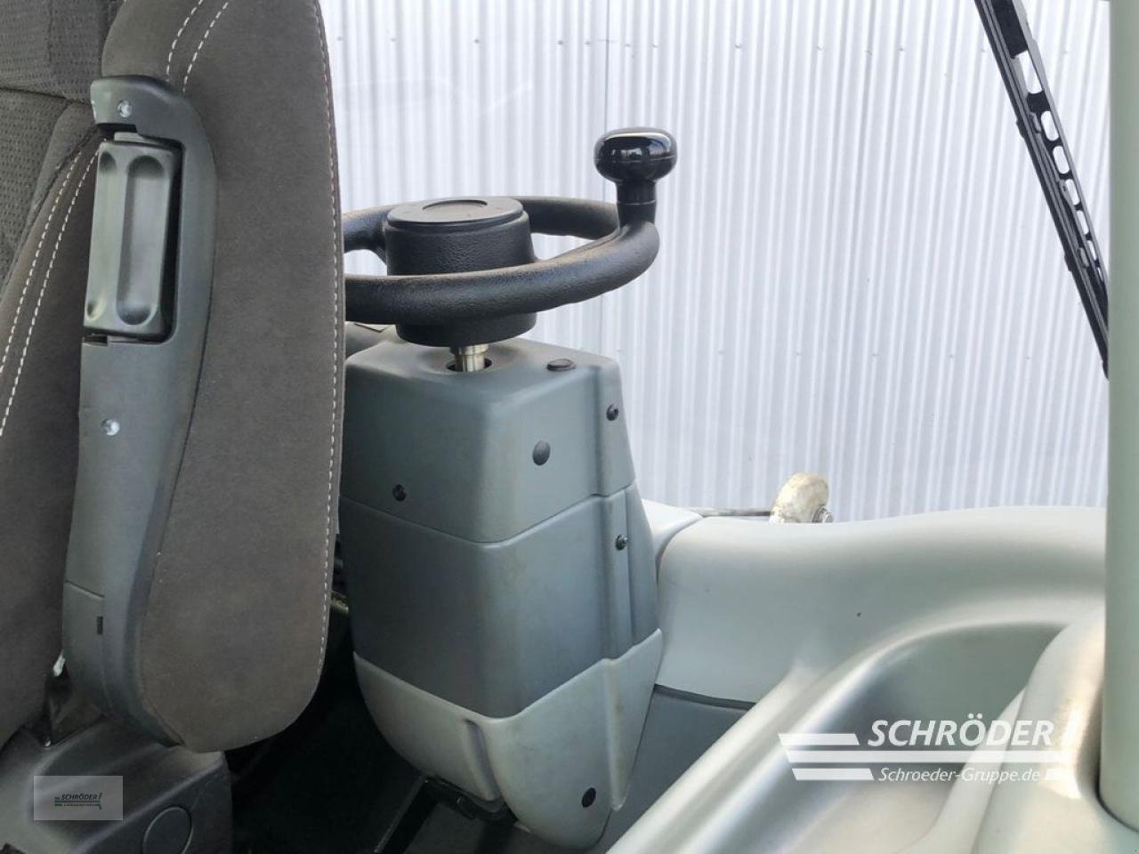 Traktor typu Valtra S 324 SMARTTOUCH | FZW | GPS | RÜFA, Gebrauchtmaschine v Ahlerstedt (Obrázek 15)